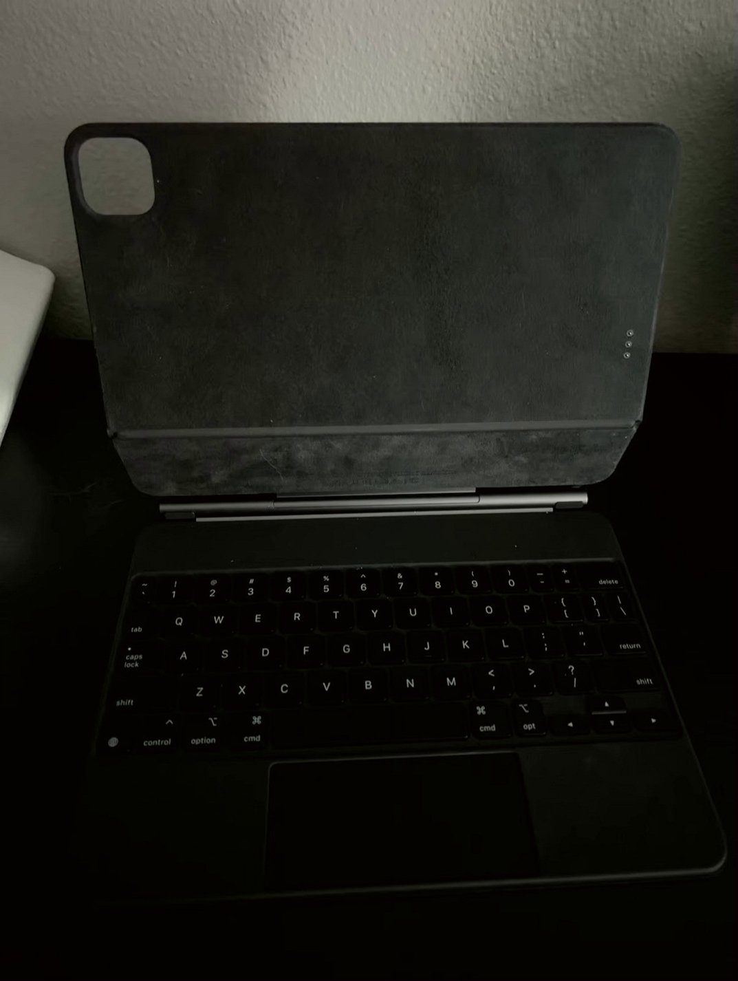 Apple iPad Air 6 M2 64GB Space Gray Unlocked - Used image 4