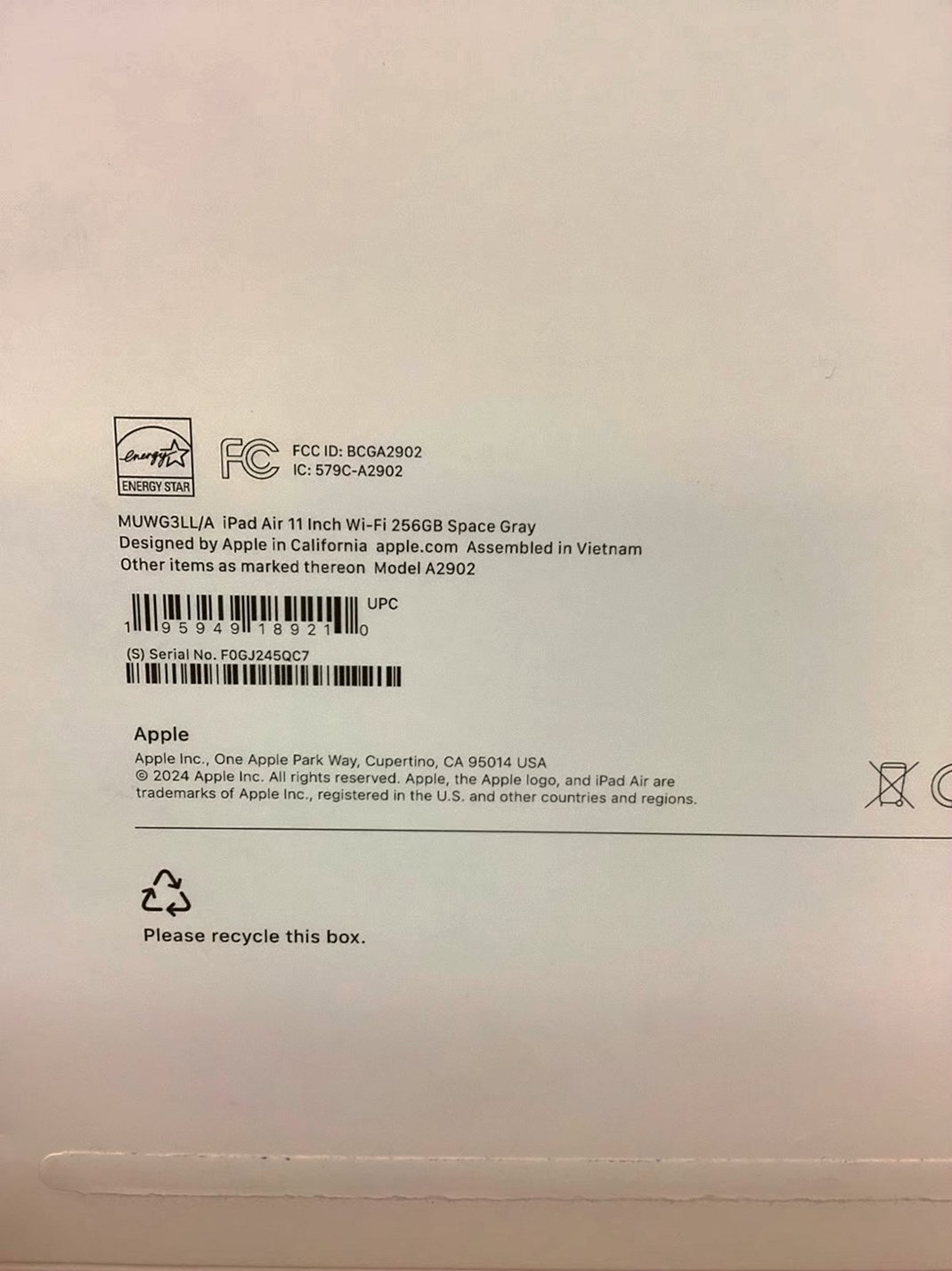 Apple iPad Air 11 Inch 256GB Space Gray Unlocked - Used image 3