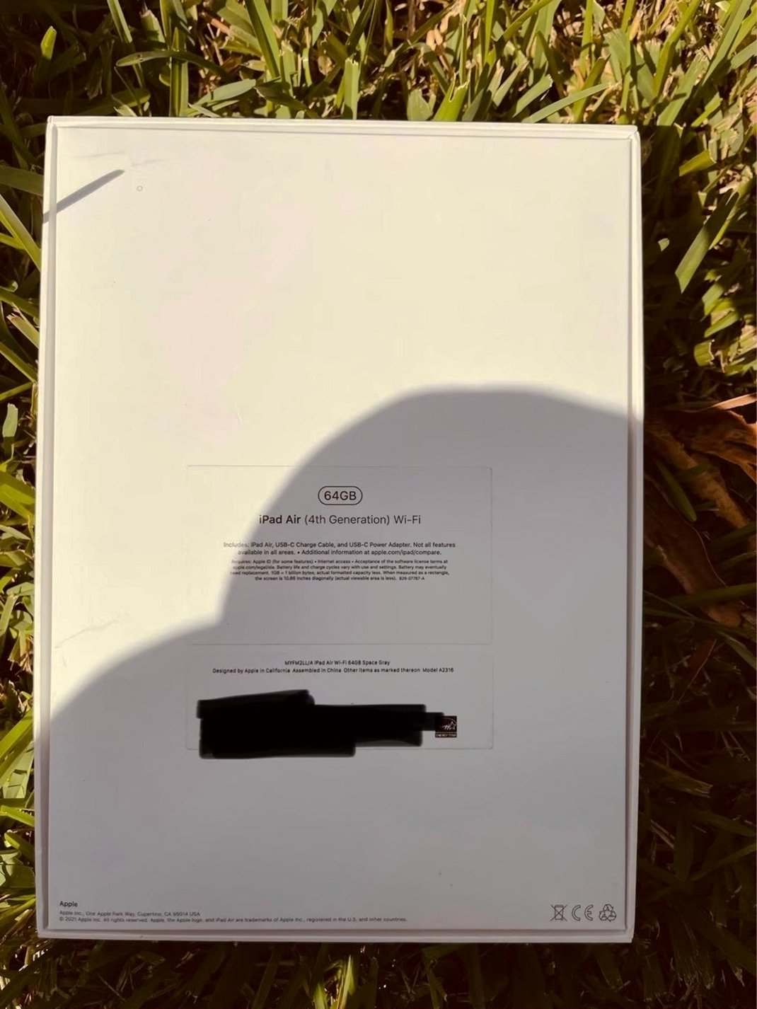 Apple iPad Air 4th Generation 64GB Space Gray Unlocked - Used image 2