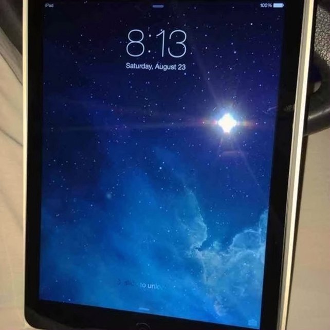 Apple iPad Air 32GB Unlocked - Used