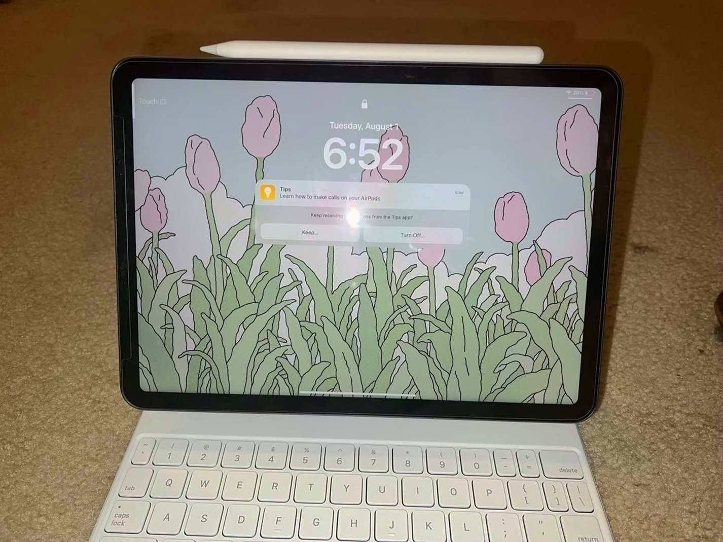 Apple iPad Air 5th Generation 256GB Purple Unlocked - Used image 2
