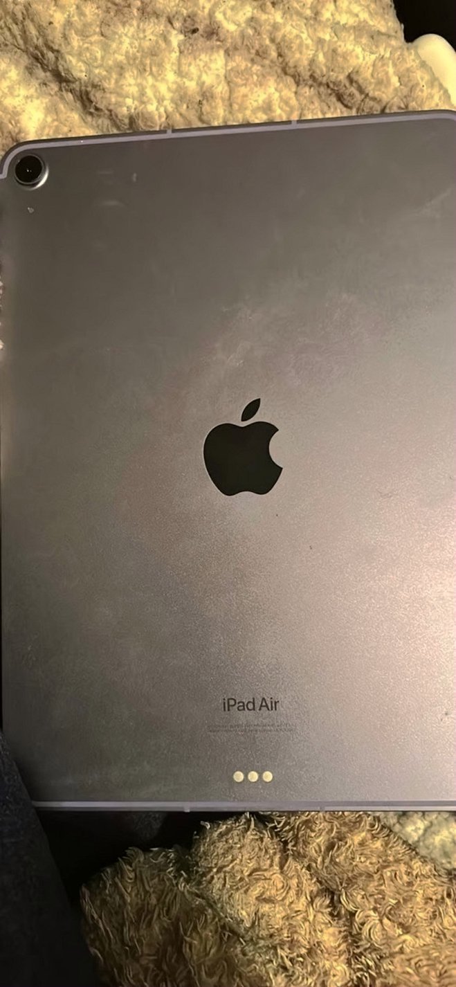 Apple iPad Air 5th Generation 64GB Purple Unlocked - Used