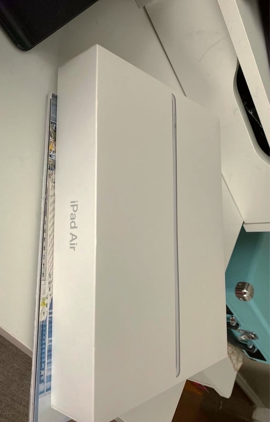 Apple iPad Air 3rd Gen 64GB Space Gray Unlocked - Used