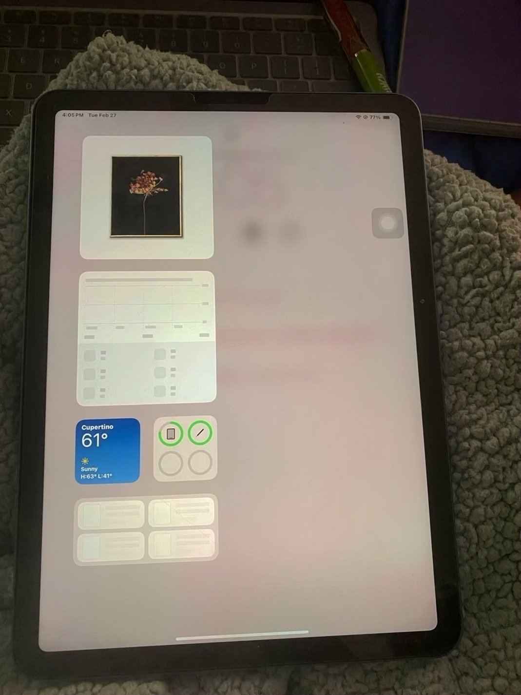 Apple iPad Air 5th Generation 64GB Space Gray Unlocked - Used image 3
