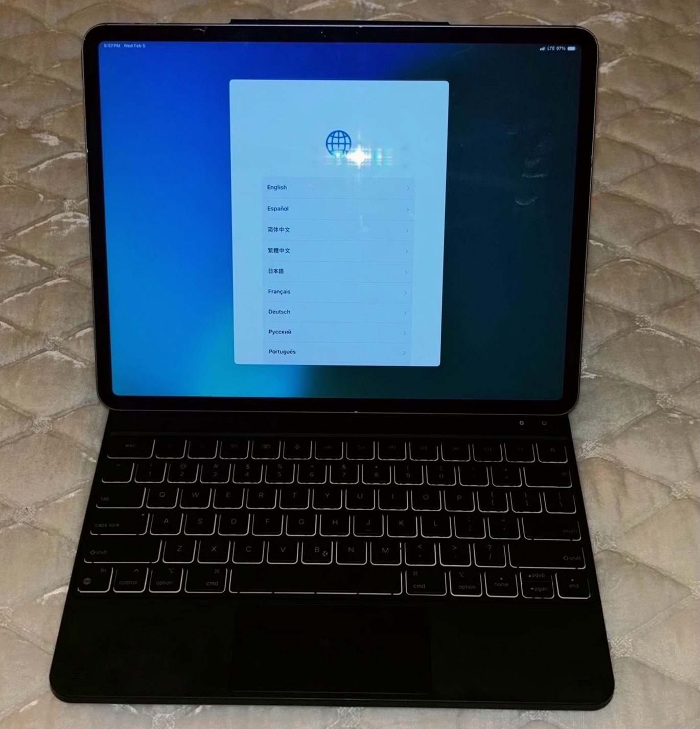 Apple iPad Air M2 256GB 13Inch WiFi+5G Unlocked - Used image 2