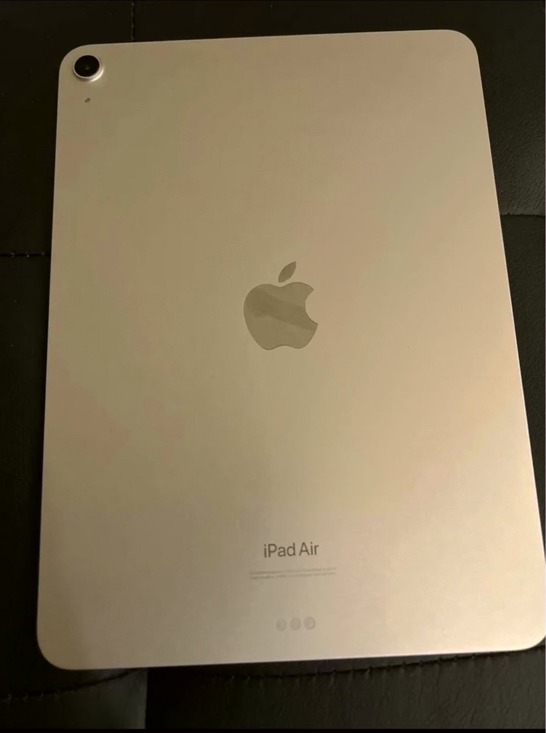 Apple iPad Air 5th Generation 64GB Space Gray Unlocked - Used image 3