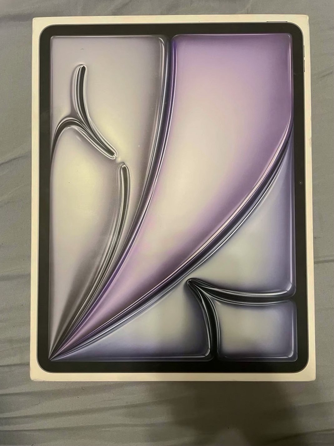 Apple iPad Air 128GB M2 Chip 13-Inch Unlocked - Used