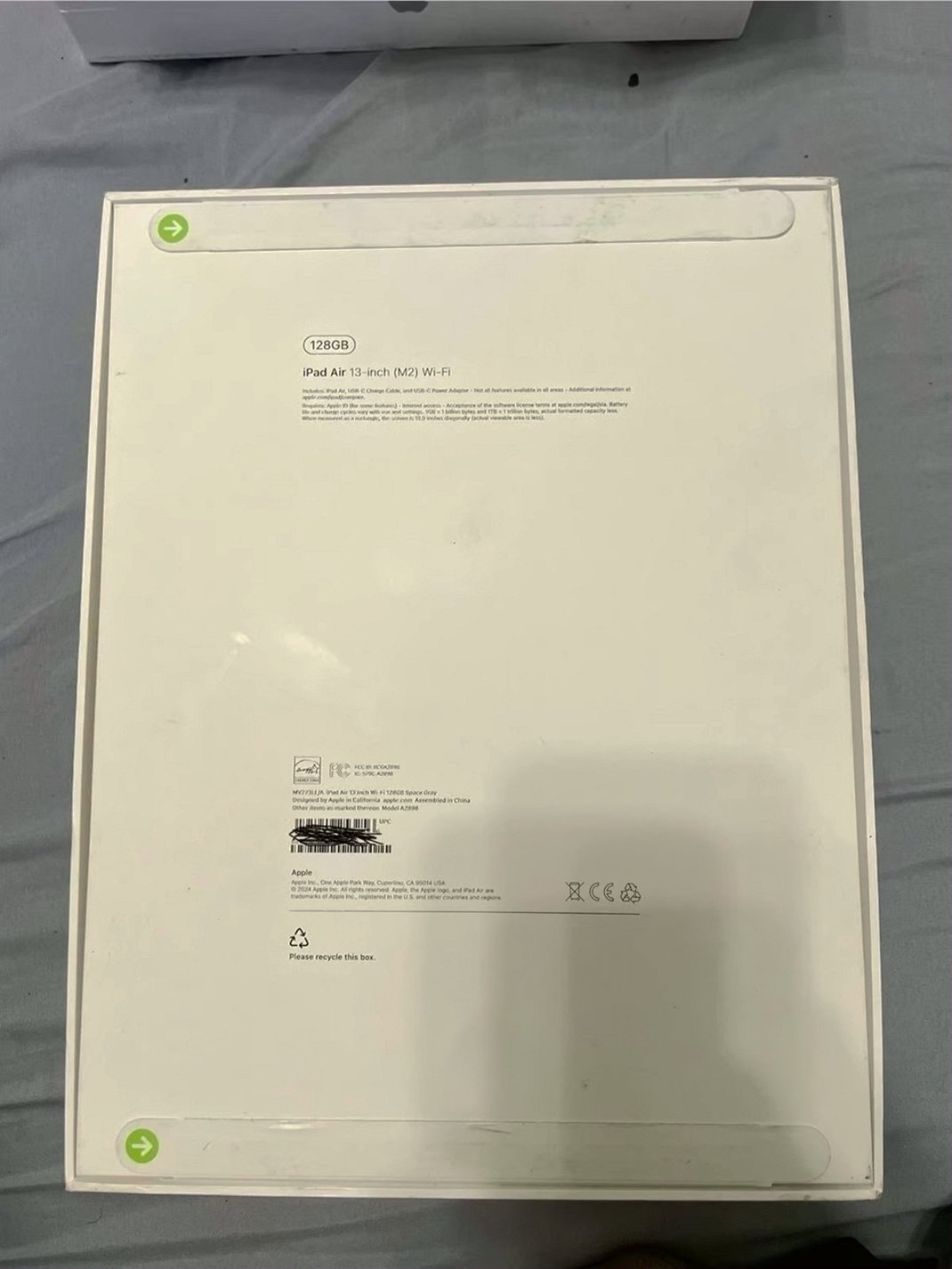 Apple iPad Air 128GB M2 Chip 13-Inch Unlocked - Used image 2