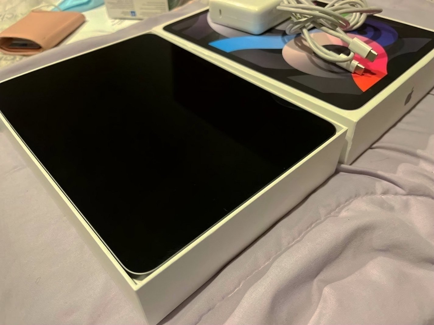 Apple iPad Air 4th Generation 64GB Space Gray Unlocked - Used image 2
