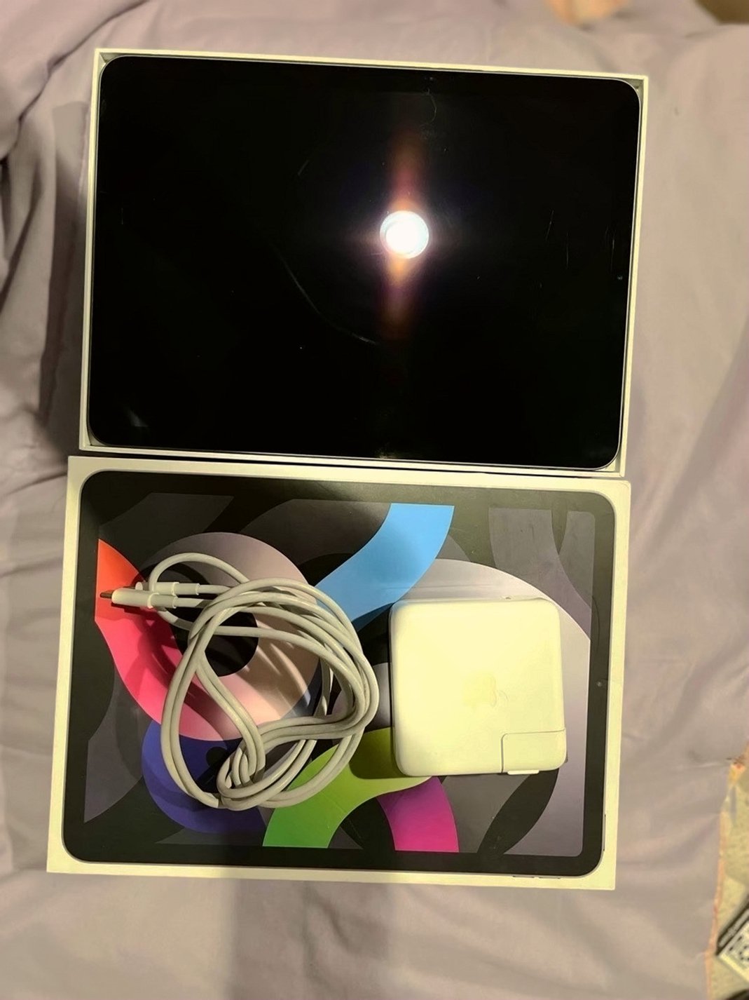 Apple iPad Air 4th Generation 64GB Space Gray Unlocked - Used image 4