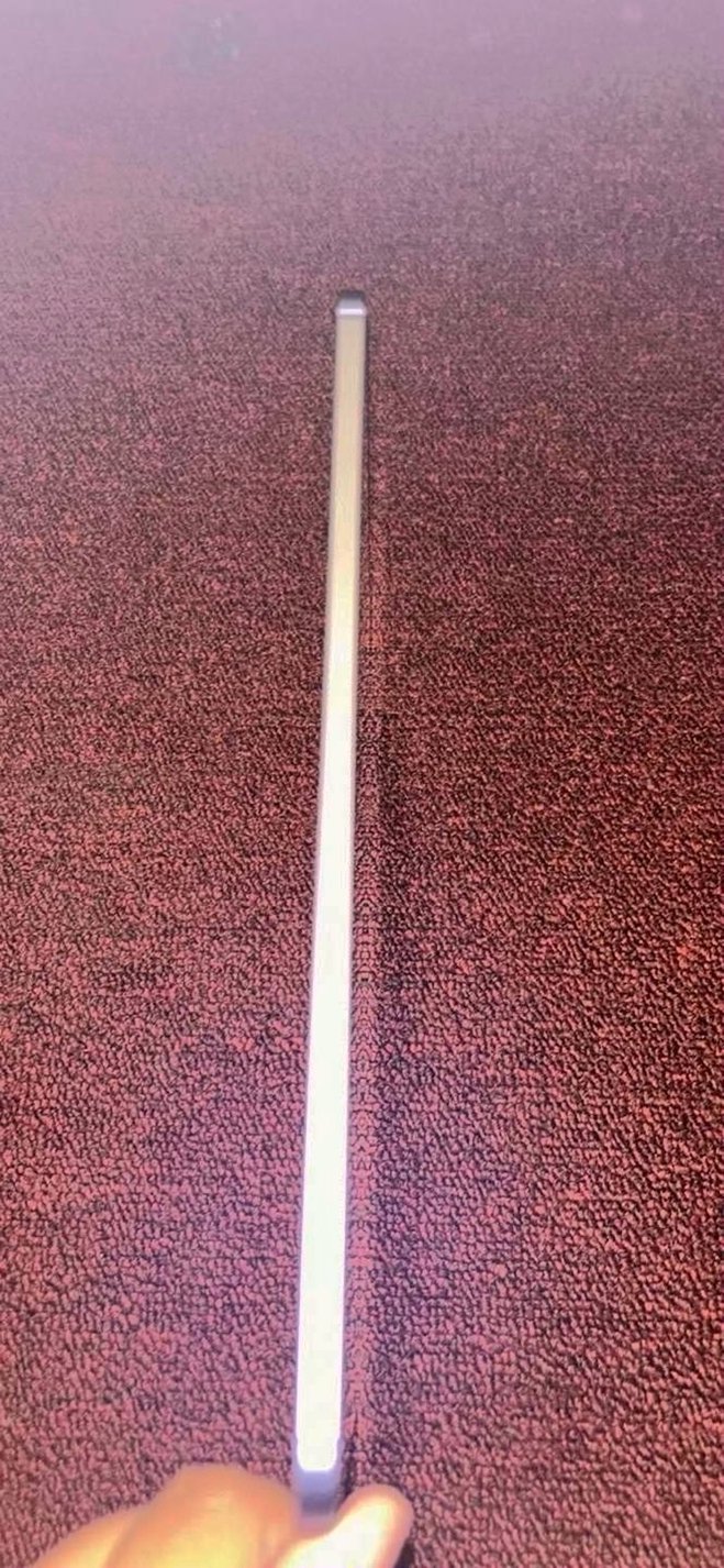 Apple iPad Air 5th Generation 256GB Purple Unlocked - Used image 4