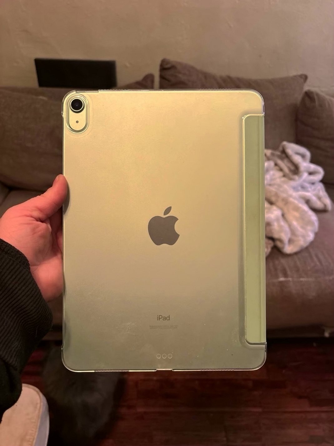 Apple iPad Air 4th Generation 64GB Green Unlocked - Used image 4