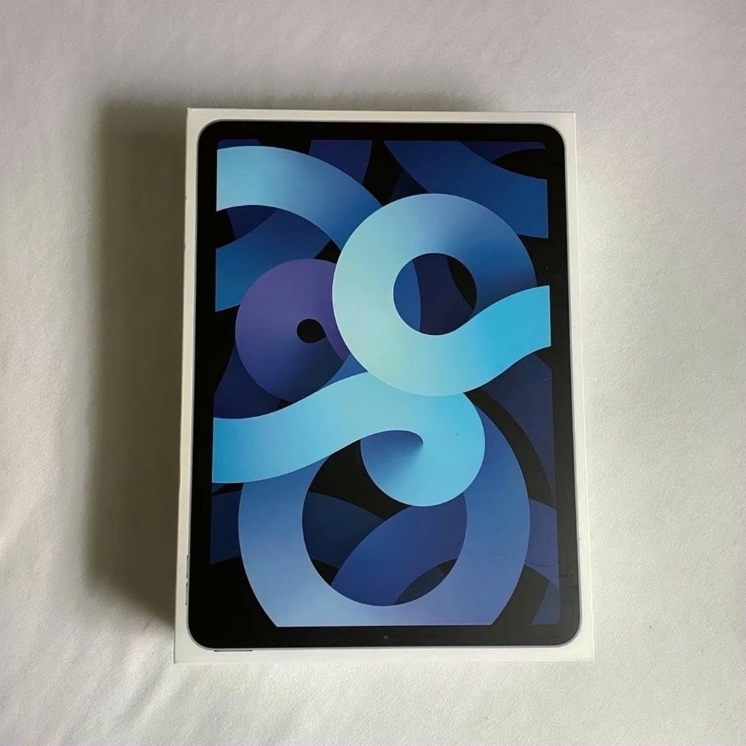 Apple iPad Air 4th Gen 64GB Sky Blue Unlocked - Used image 5