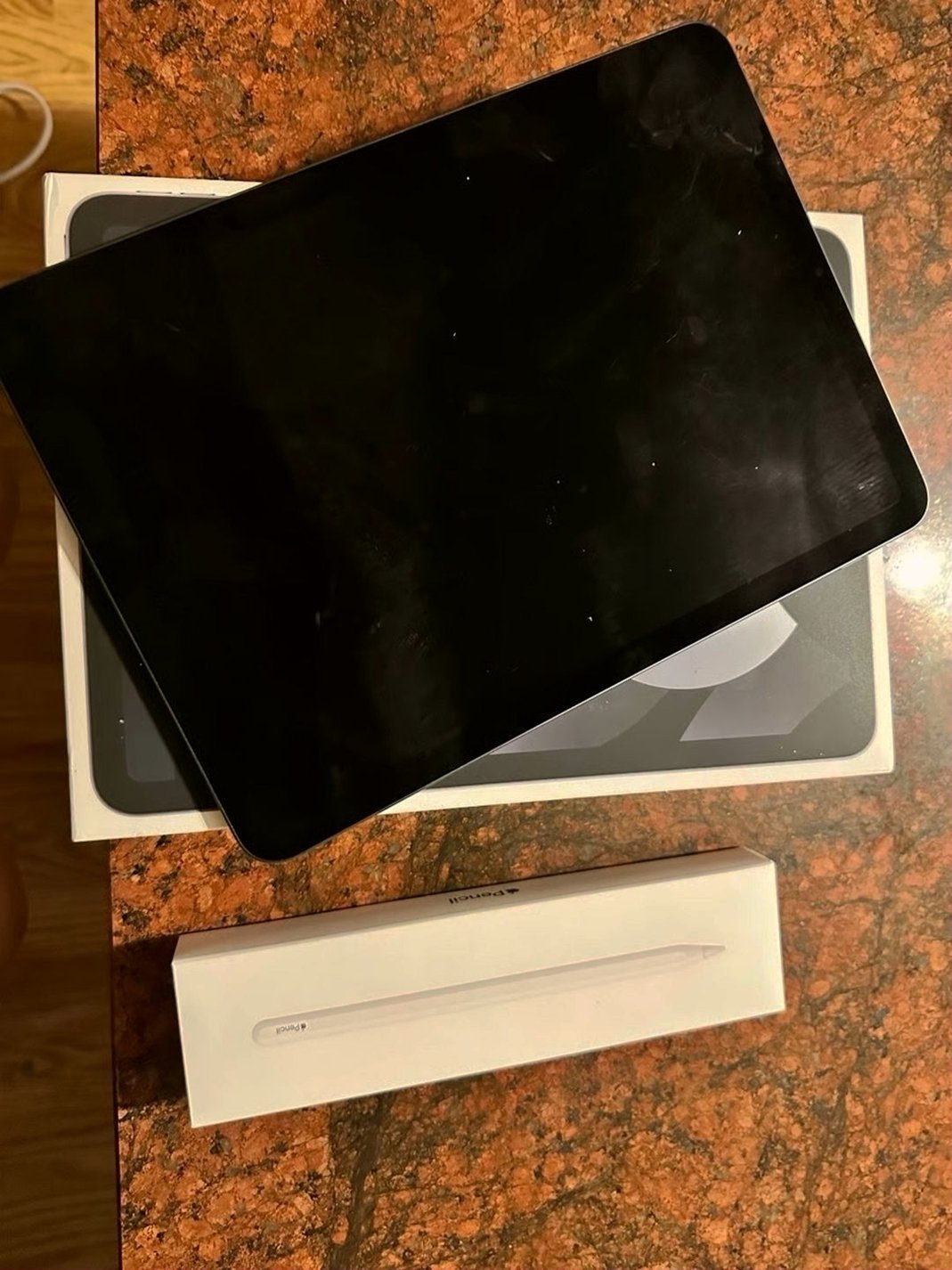 Apple iPad Air 5th Generation 64GB Space Gray Unlocked - Used image 2