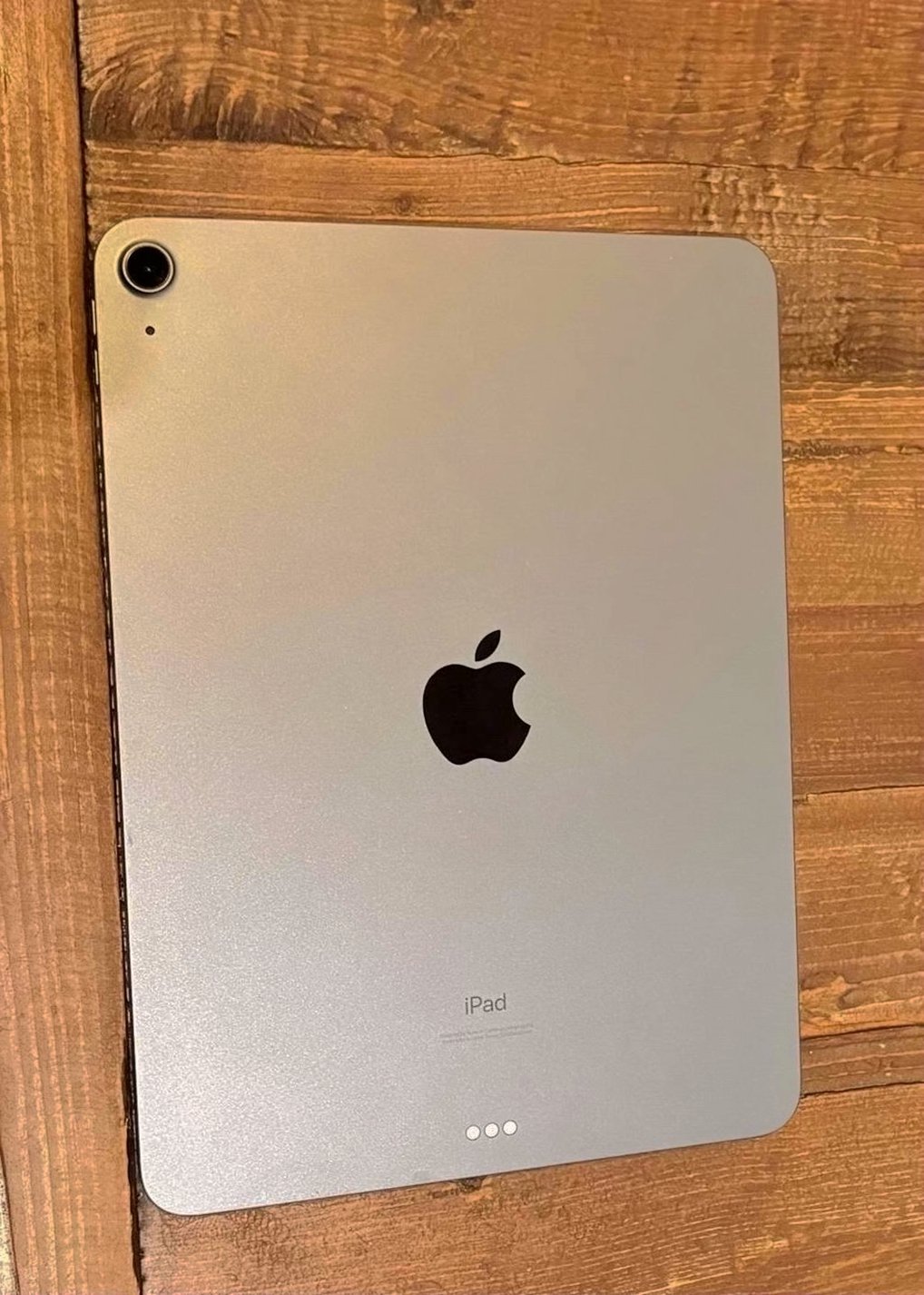 Apple iPad Air 4th Generation 64GB Unlocked Used