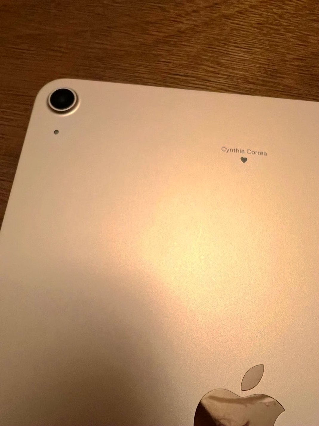 Apple iPad Air 4th Generation 64GB Rose Gold Unlocked - Used image 2