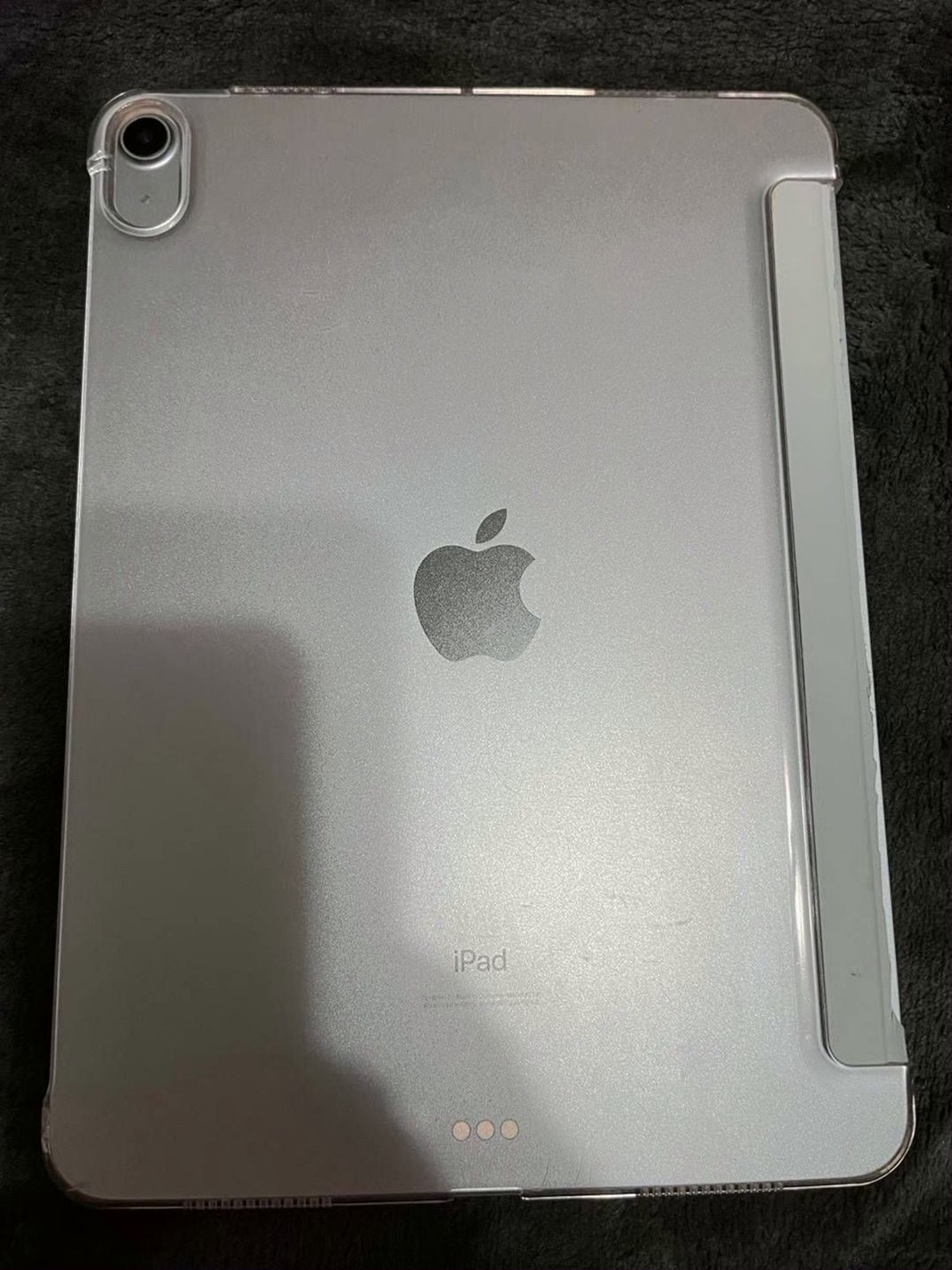 Apple iPad Air 4th Generation 64GB Light Blue Unlocked - Used image 2