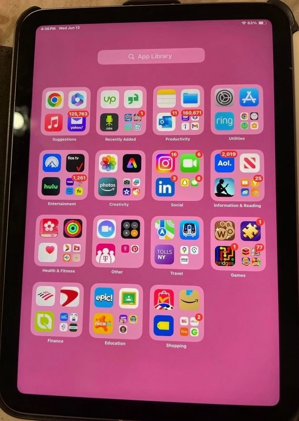 Apple iPad Mini 6th Generation 256GB Purple Unlocked - Used image 2