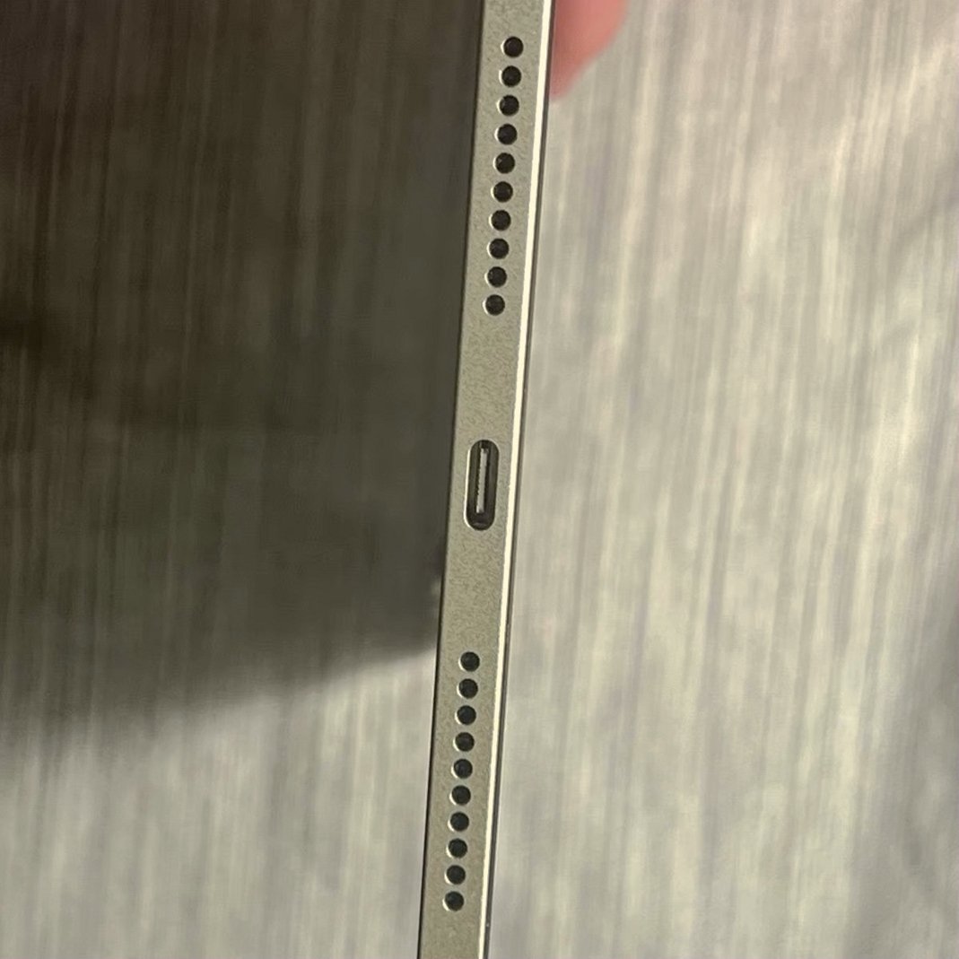 Apple iPad Mini 6th Generation 64GB Starlight Unlocked - Used image 4