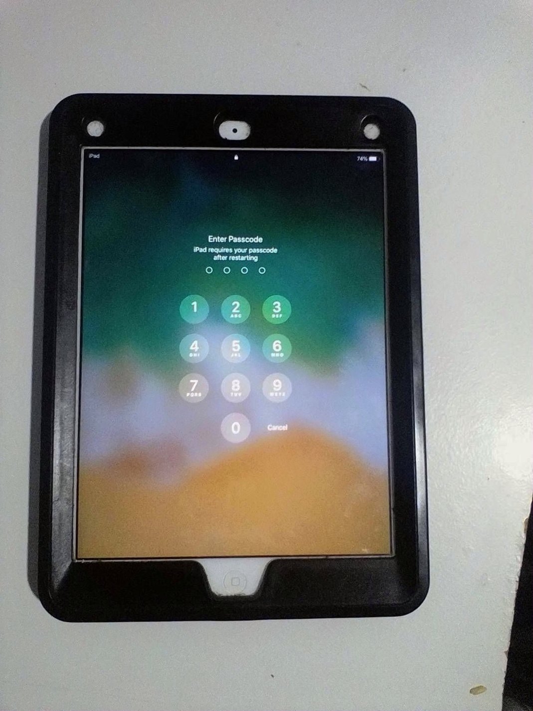 Apple iPad mini 8G73 64GB Space Gray Unlocked - Used