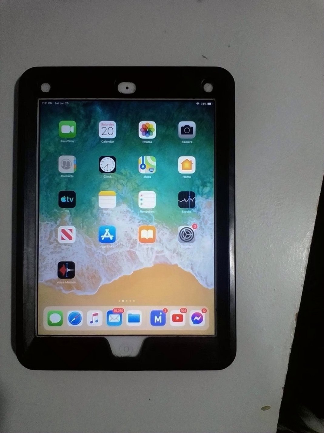 Apple iPad mini 8G73 64GB Space Gray Unlocked - Used image 2