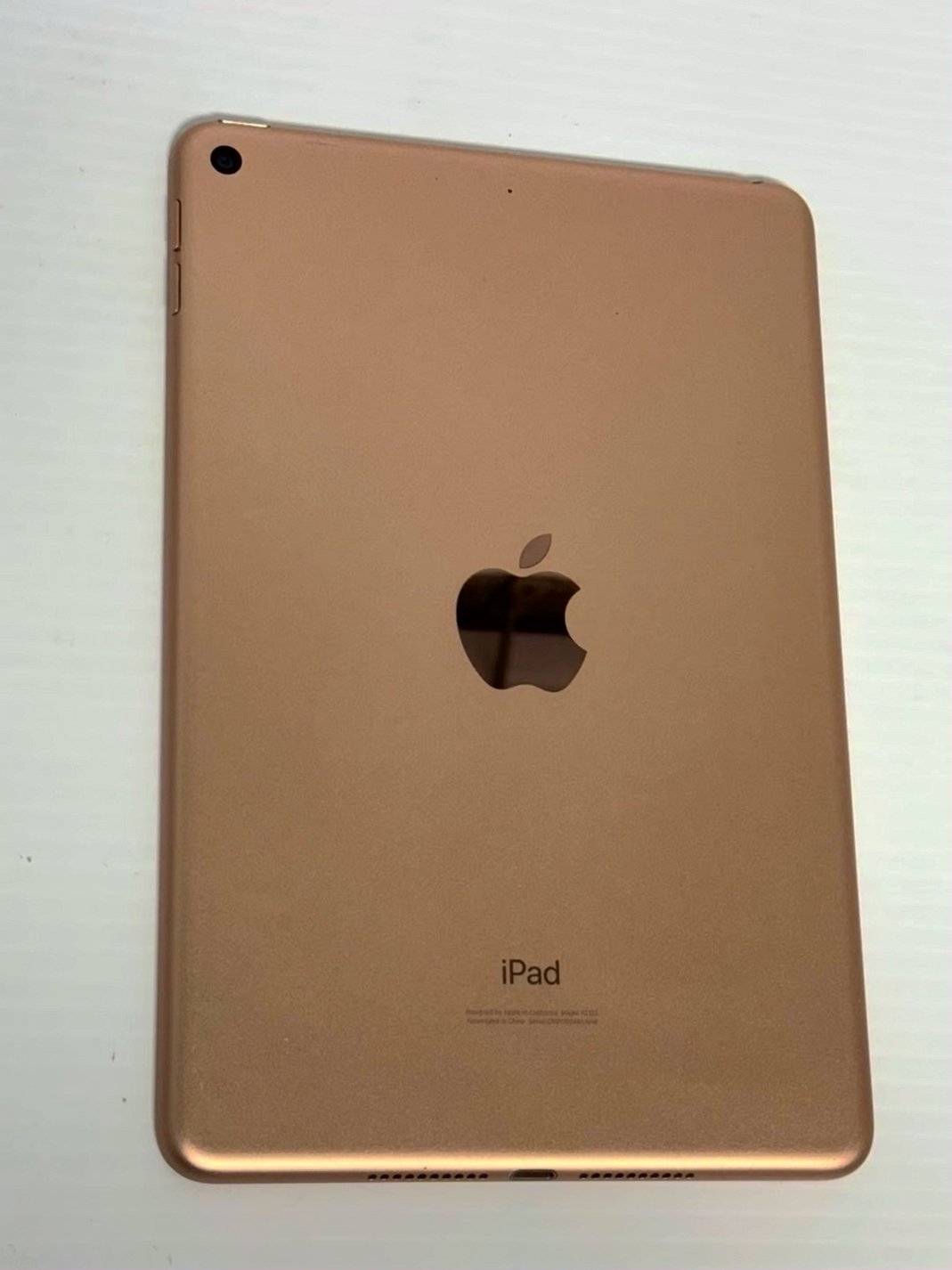 Apple iPad Mini 5 64GB Gold Unlocked Used image 3