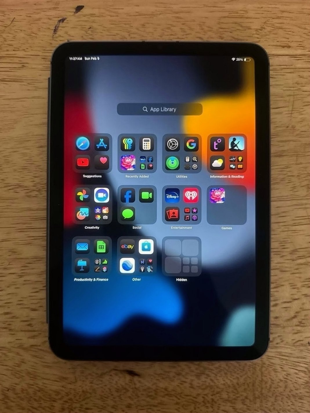Apple iPad Mini 6th Generation 256GB Space Gray Unlocked - Used image 2