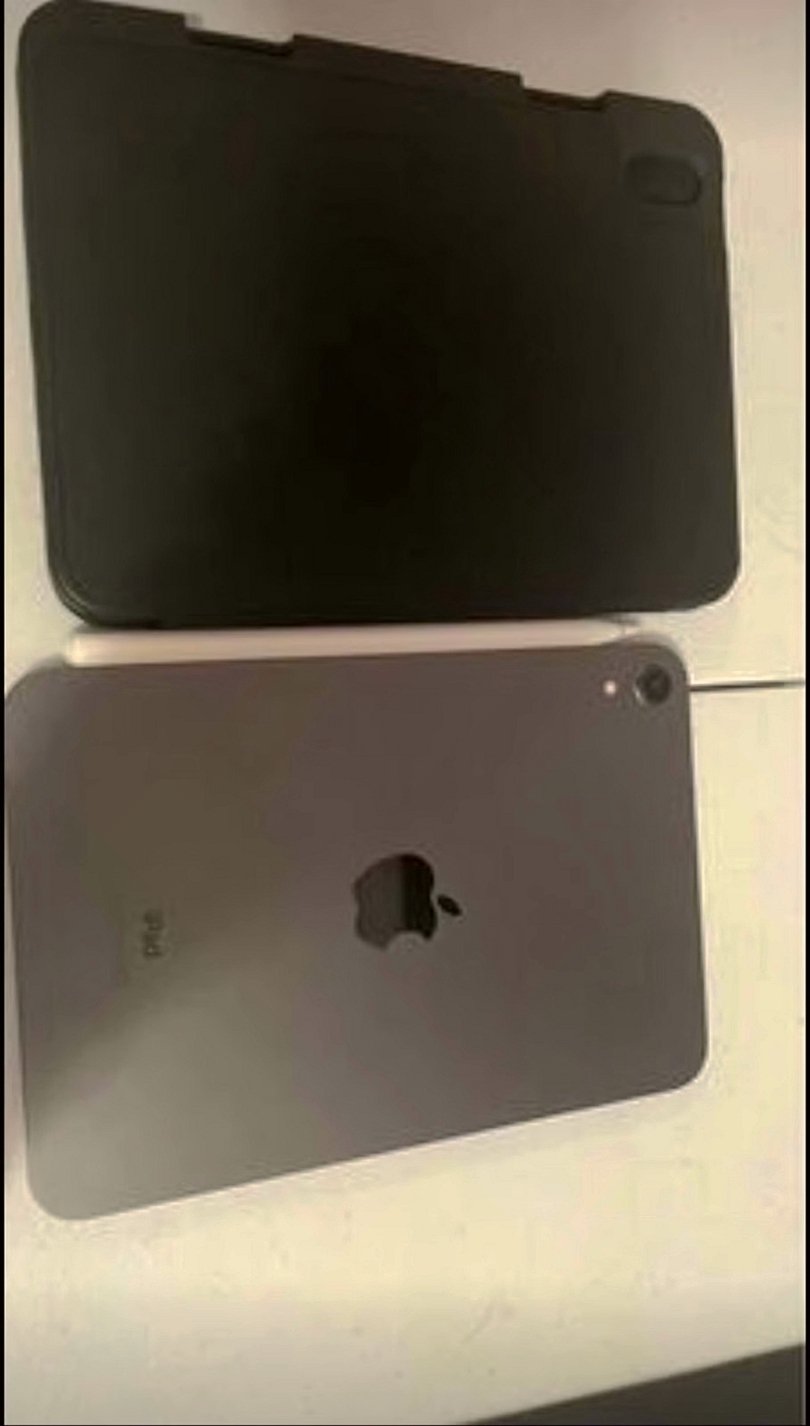 Apple iPad mini 6th Generation 64GB Space Gray Unlocked - Used image 4