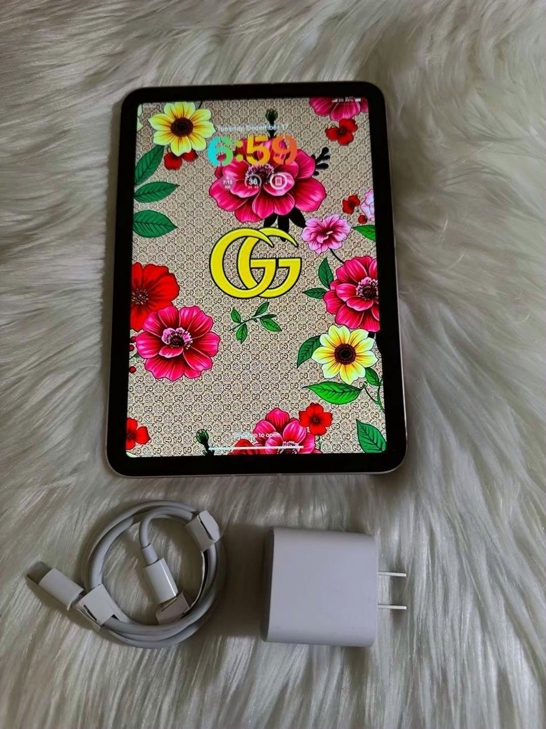 Apple iPad Mini 6th Generation 64GB Rose Gold Unlocked - Used image 2