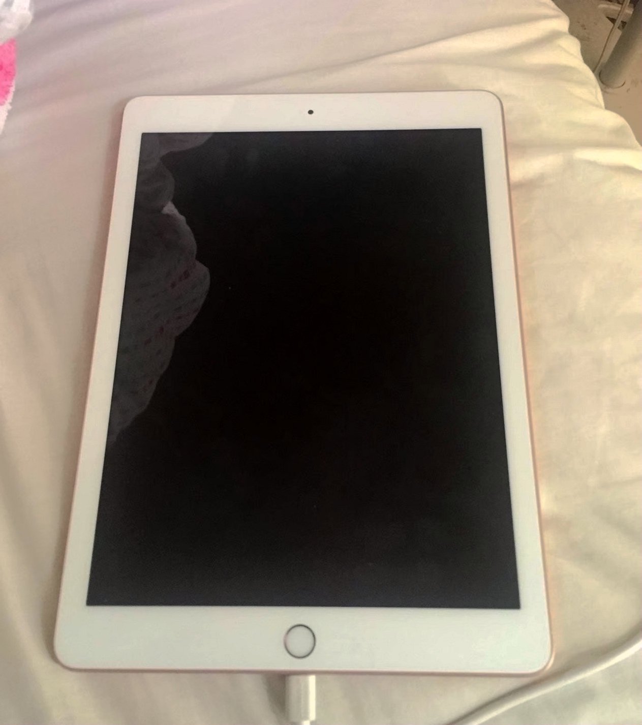 Apple iPad Mini 5Q29 64GB Rose Gold Unlocked - Used