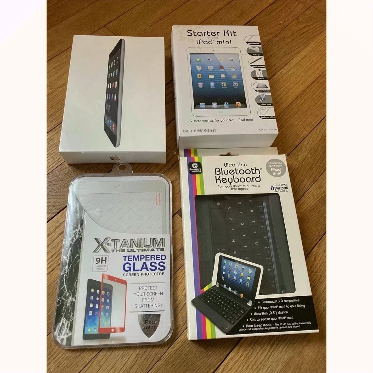 Apple iPad Mini 16GB Space Gray Unlocked - Used