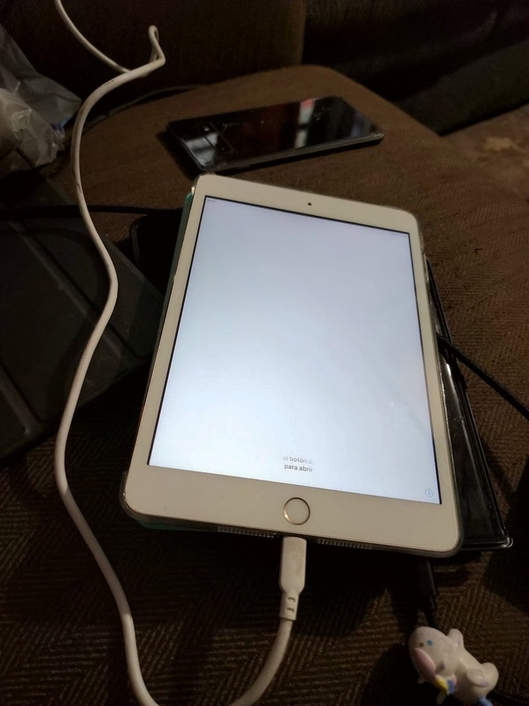 Apple iPad Mini 2C93 64GB Space Gray Unlocked - Used