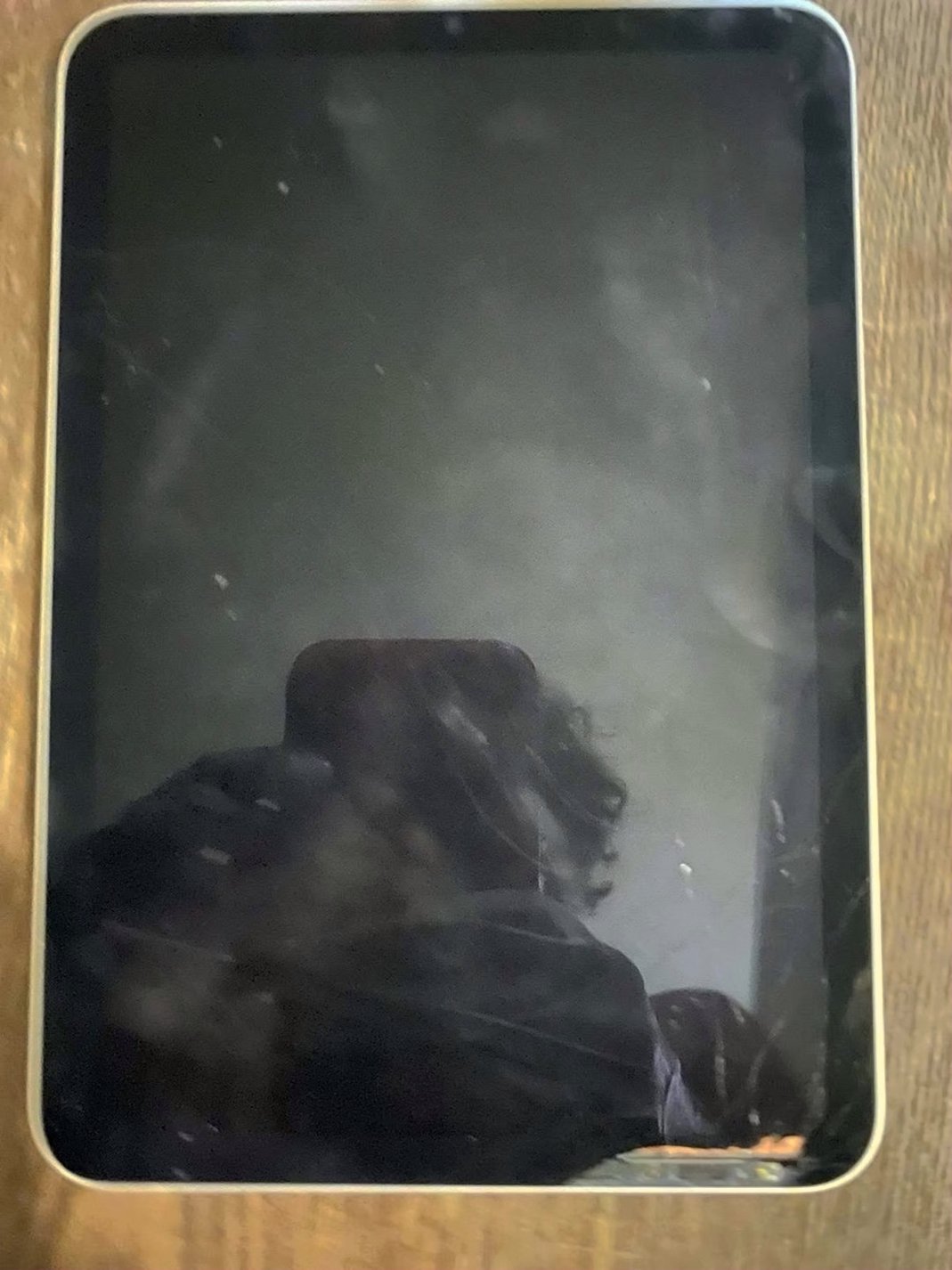 Apple iPad Mini 6th Generation 64GB Starlight Unlocked - Used image 4