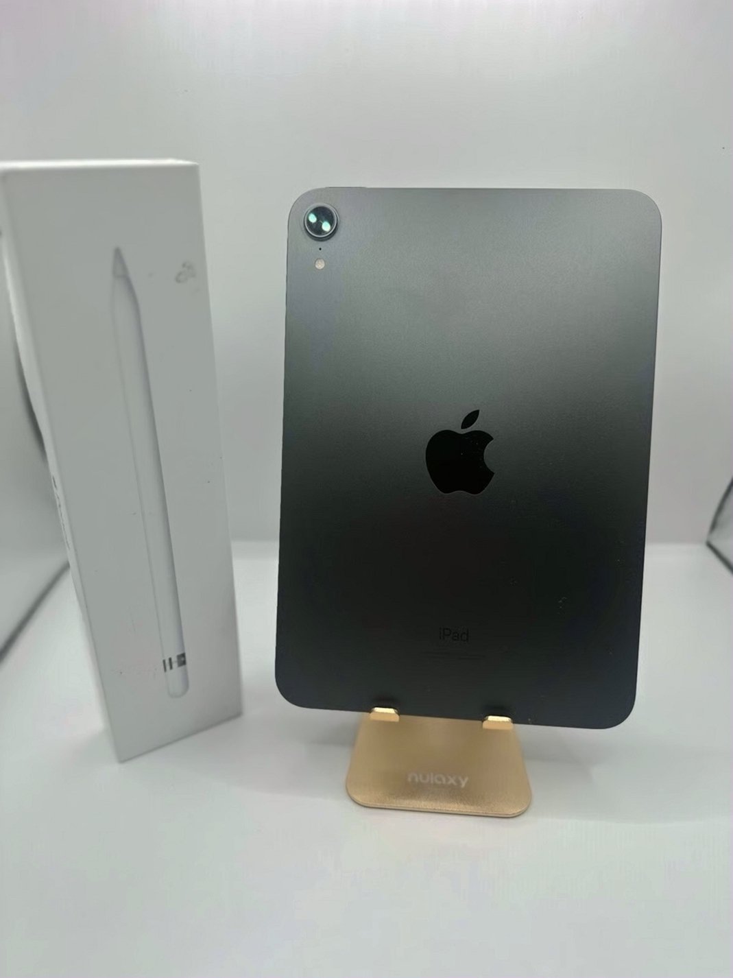 Apple iPad Mini 6th Generation 64GB Starlight Unlocked - Used image 2