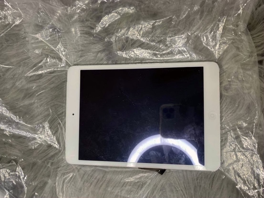 Apple iPad Mini 9V66 64GB Space Gray Unlocked - Used