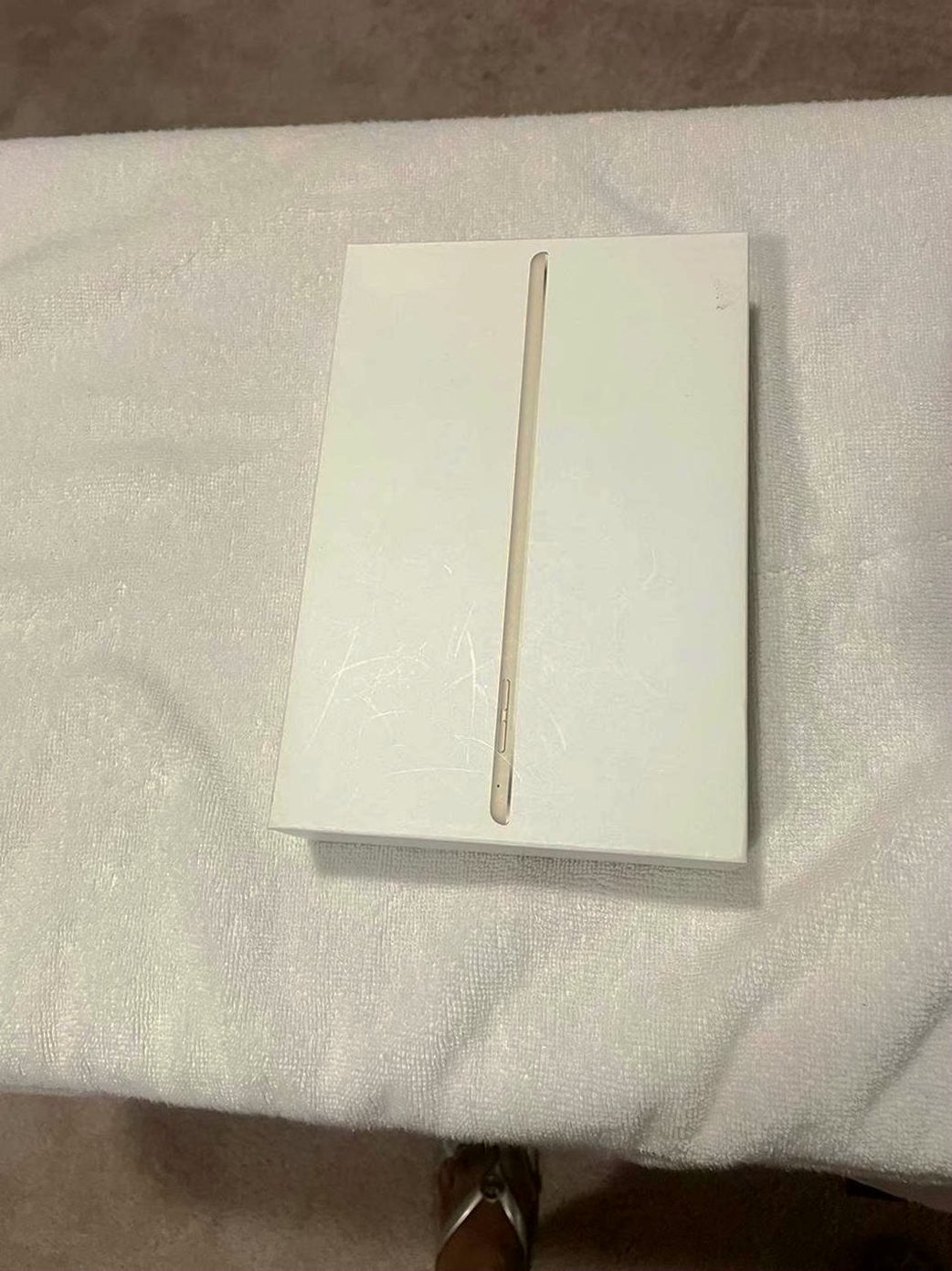Apple iPad Mini 4th Generation 64GB Gold Unlocked - Used