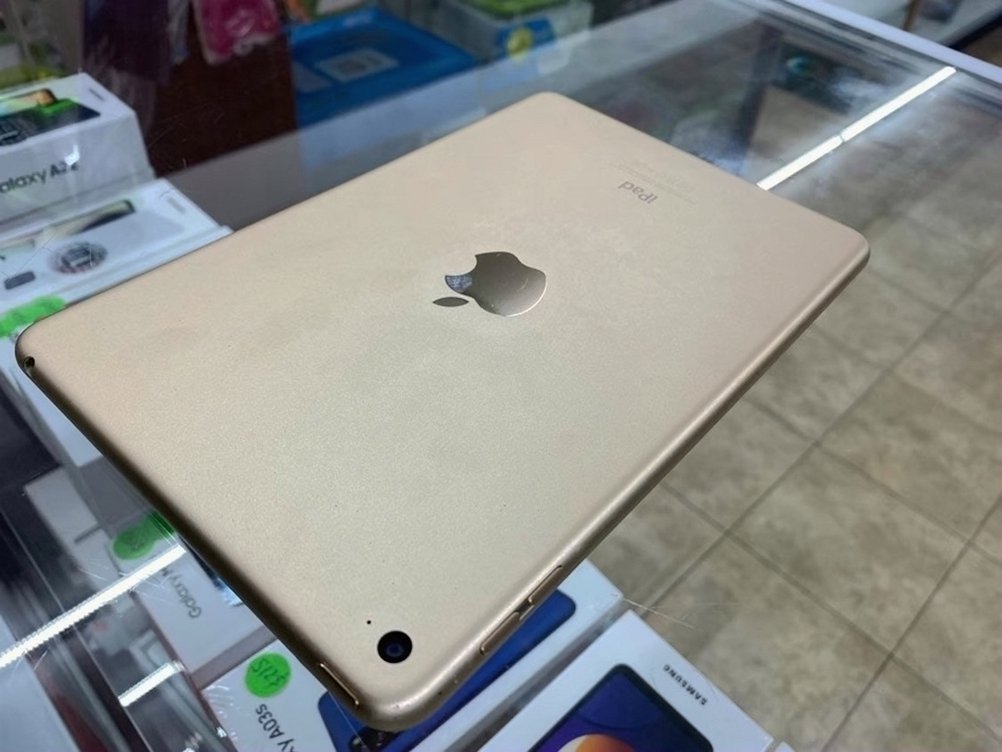 Apple iPad mini 4th 128GB Gold Unlocked - Used