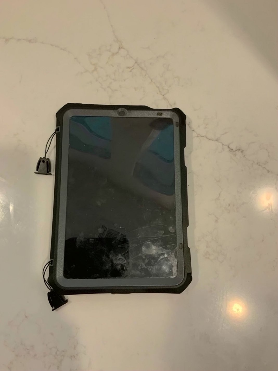 Apple iPad mini 6th Generation 64GB Unlocked - Used image 4