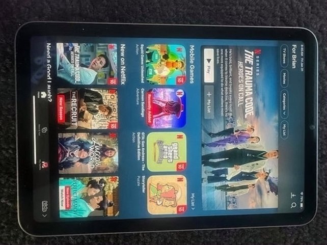 Apple iPad Mini 6th Generation 64GB Unlocked Used image 5