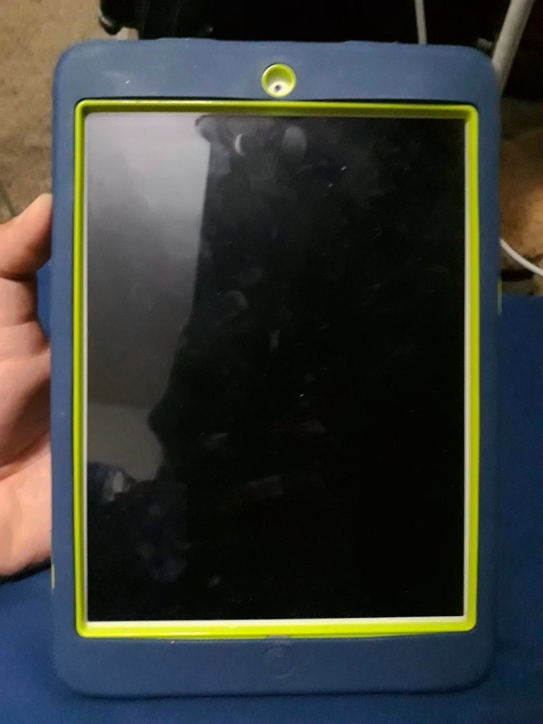 Apple iPad mini 2 32GB Space Gray Unlocked - Used image 3