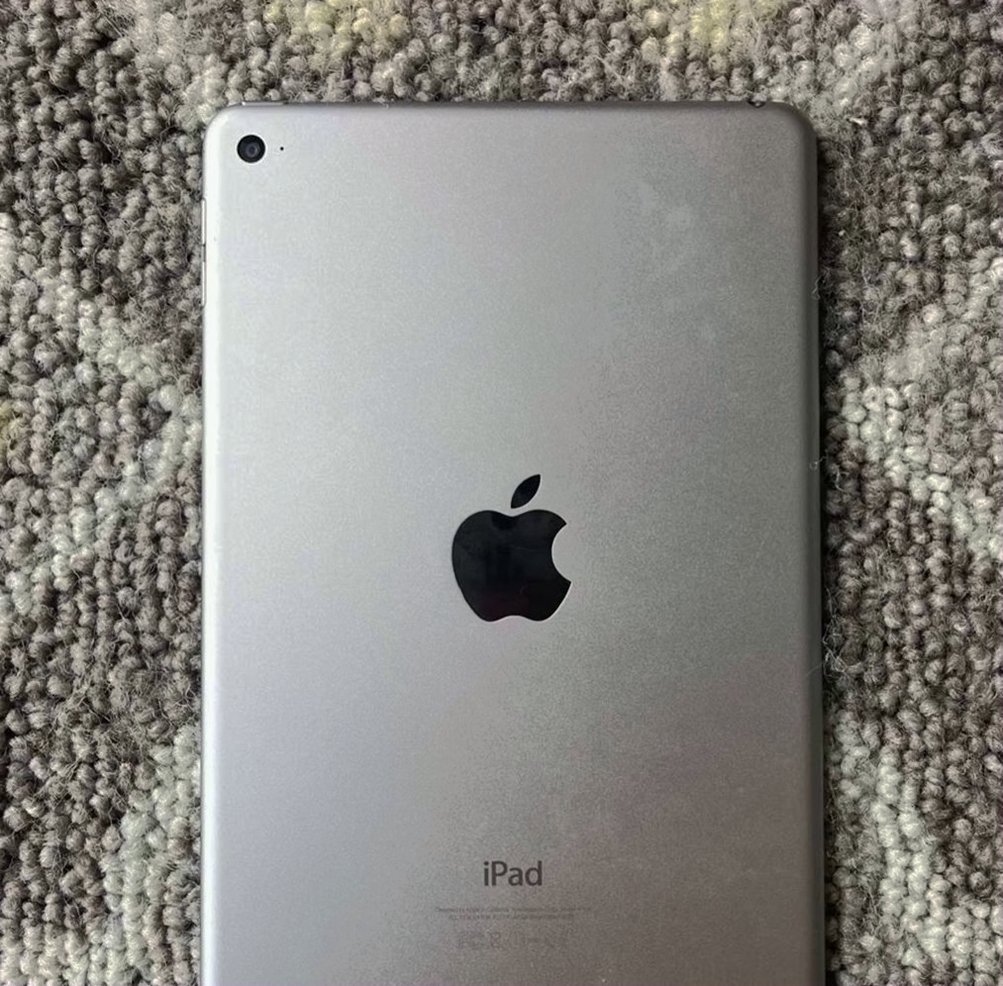 Apple iPad Mini 4th Generation 128GB Unlocked - Used image 2