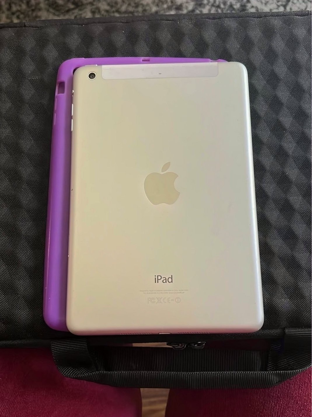Apple iPad mini 1087 64GB Space Gray Unlocked - Used image 2