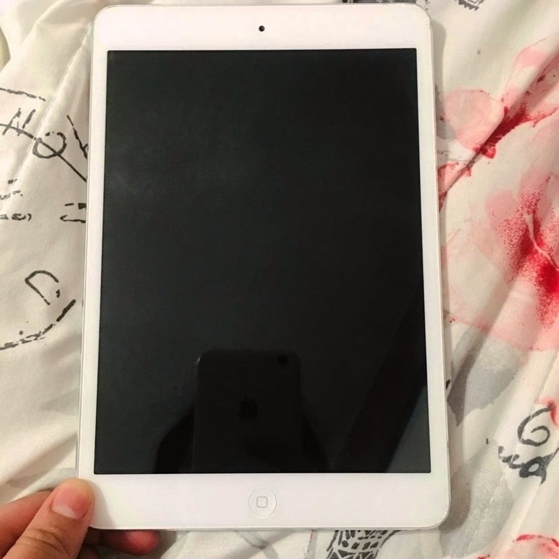 Apple iPad mini 2 16GB Silver Unlocked - Used