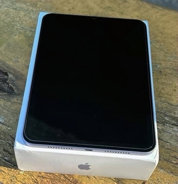 Apple iPad Mini 6 64GB Purple Unlocked - Used image 3