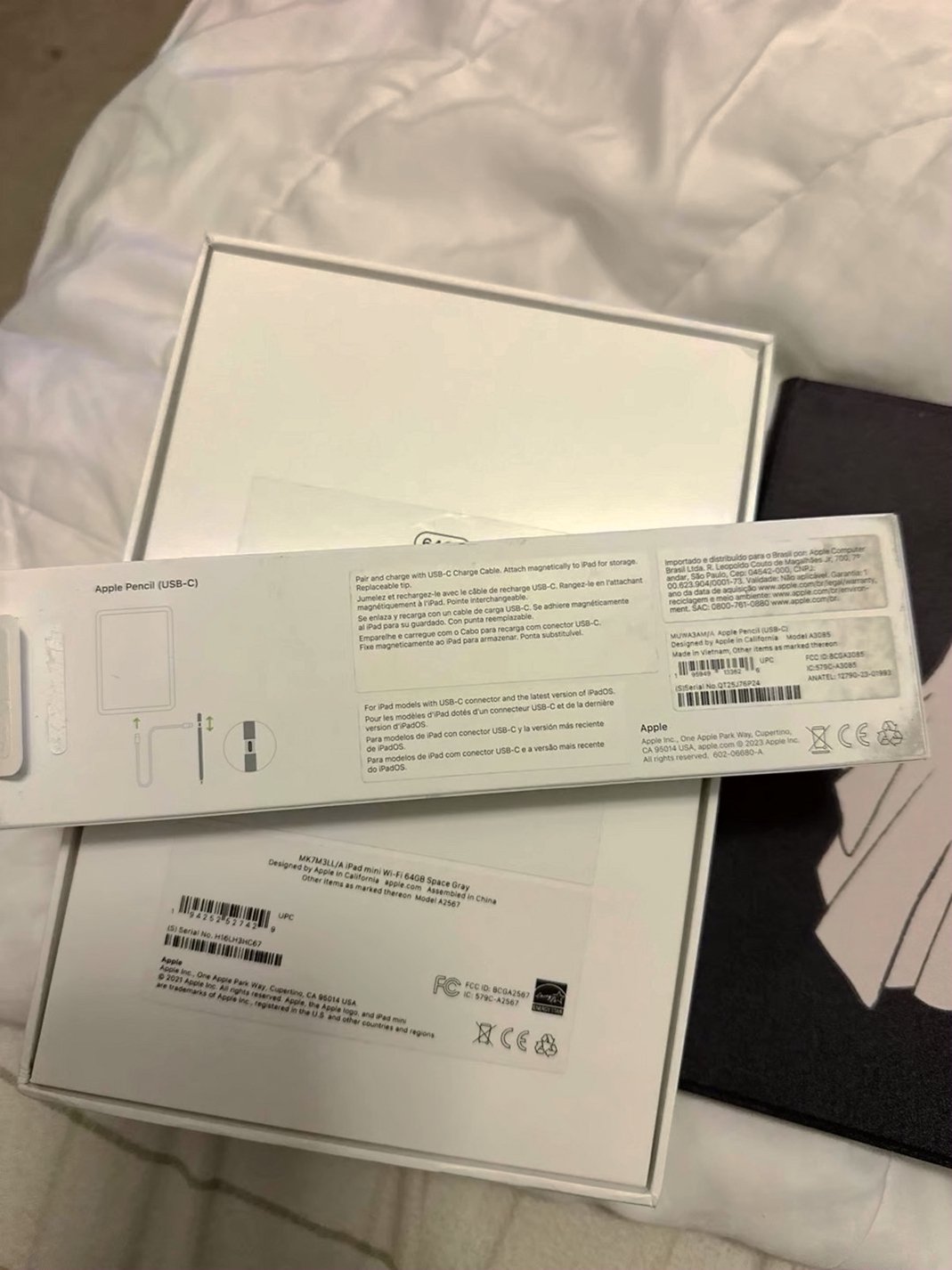 Apple iPad Mini 6th Generation 64GB Space Gray Unlocked - Used image 3