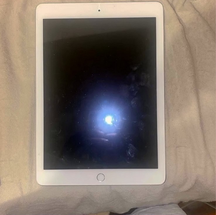 Apple iPad mini 7N83 64GB Space Gray Unlocked - Used