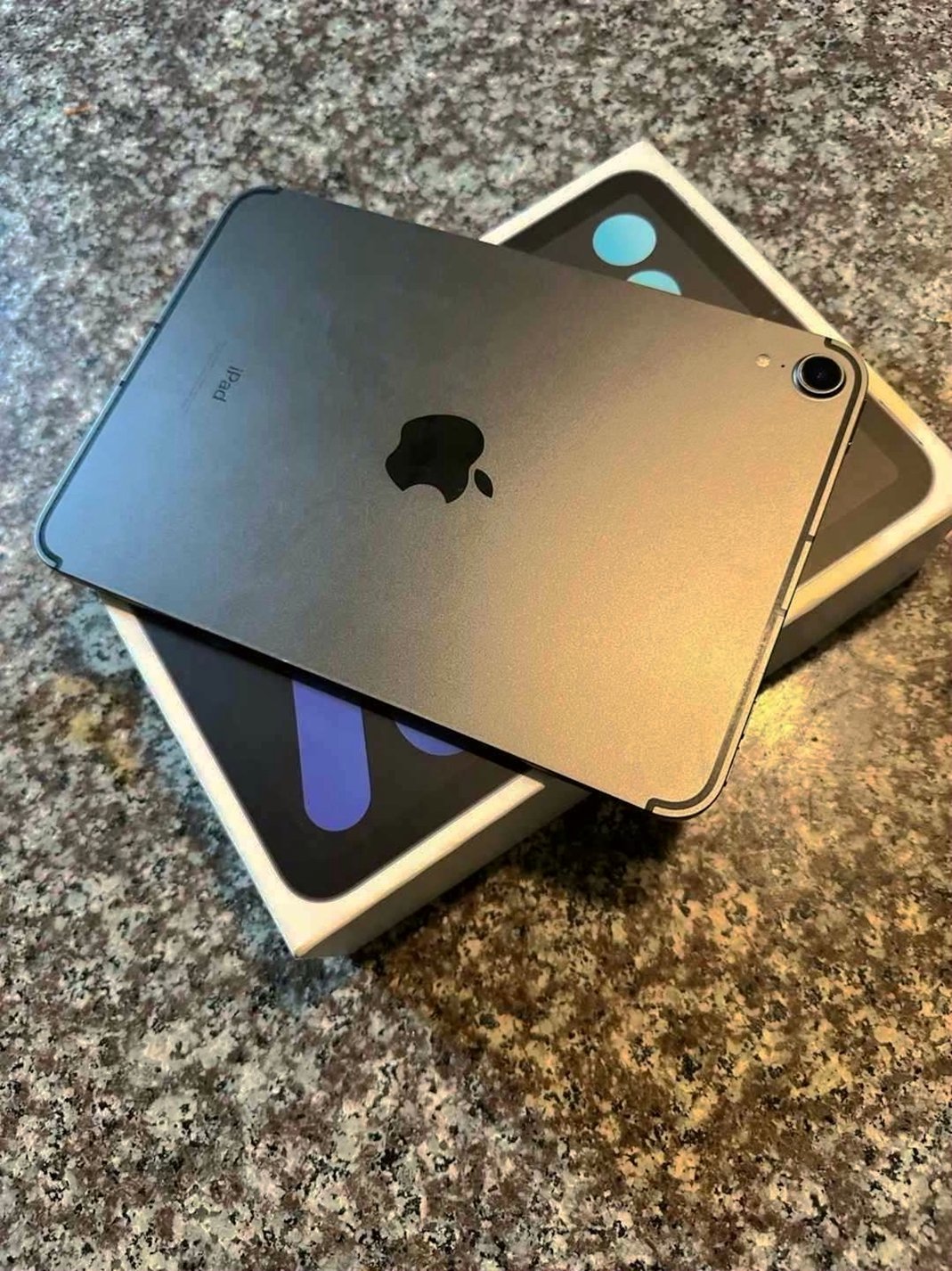 Apple iPad mini 2V63 64GB Space Gray Unlocked - Used image 3