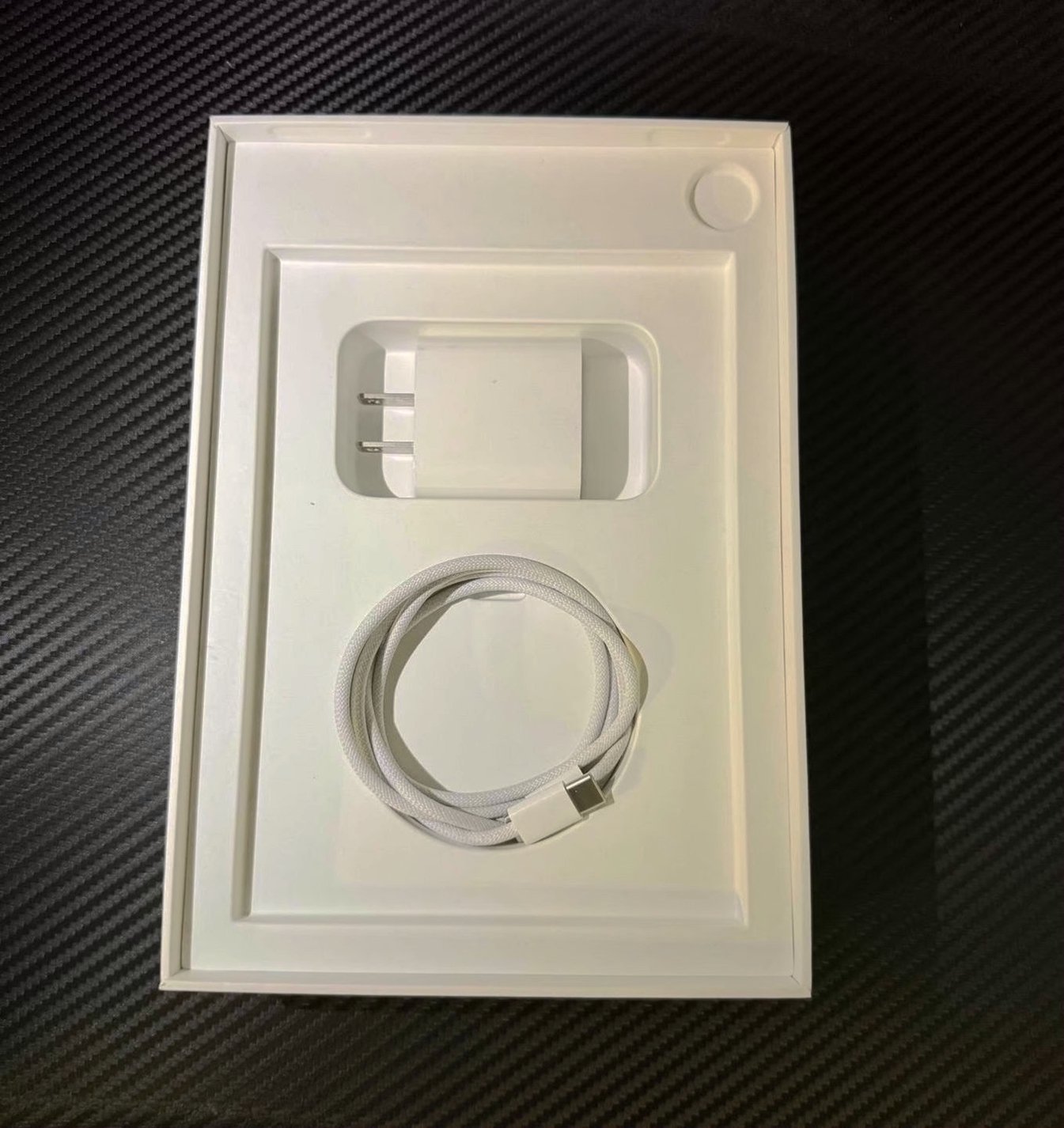 Apple iPad Mini 6th Gen 64GB Space Gray Unlocked - Used image 3