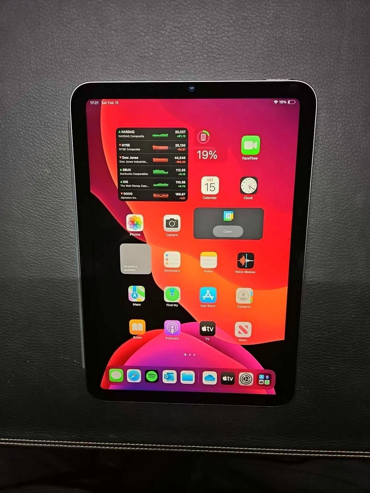 Apple iPad Mini 6th Generation 64GB Space Gray Unlocked - Used