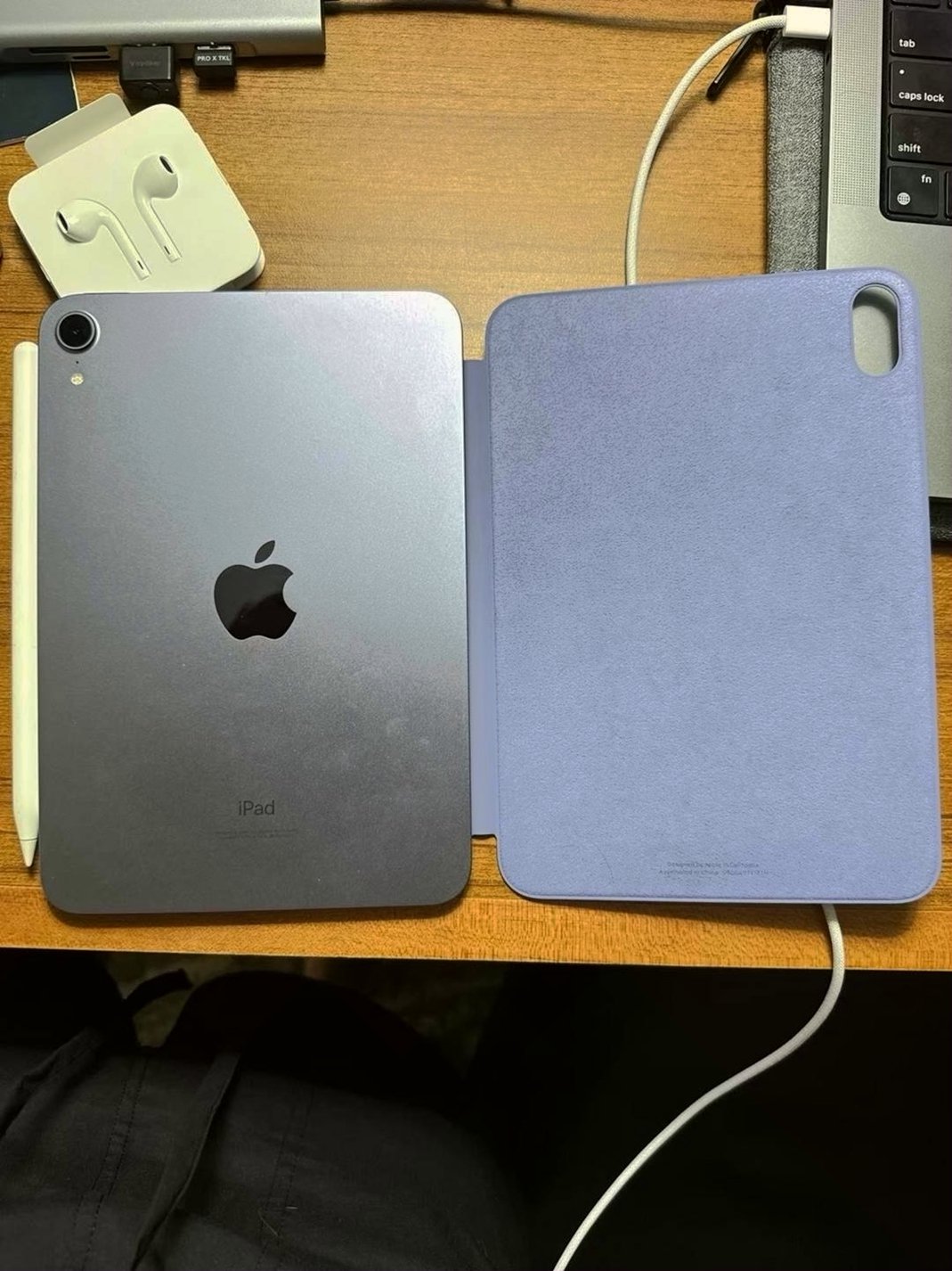Apple iPad mini 6th Generation 256GB Unlocked - Used image 3